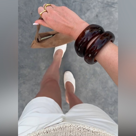 Saege Cacao Sculpt Bangle Bracelet NEW - Picture 8 of 8